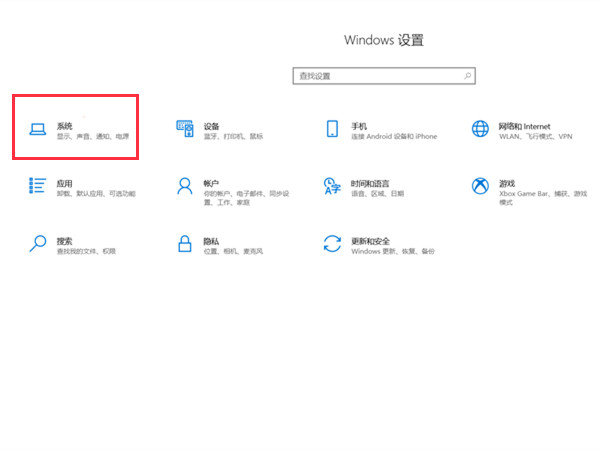 保时捷小卡宴2022款报价及图片(2022款保时捷卡宴GT亮相！)